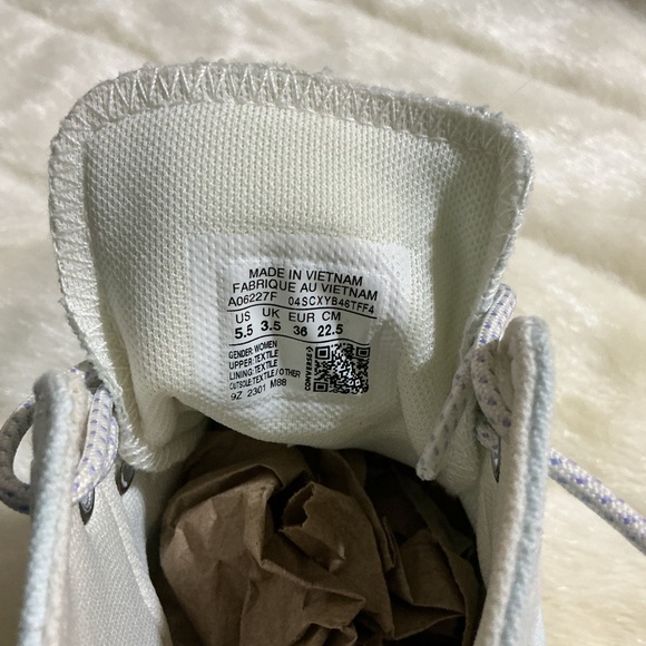 Converse Women's High-Top Sneakers - light blue- glacier blue - Picture 16 of 16